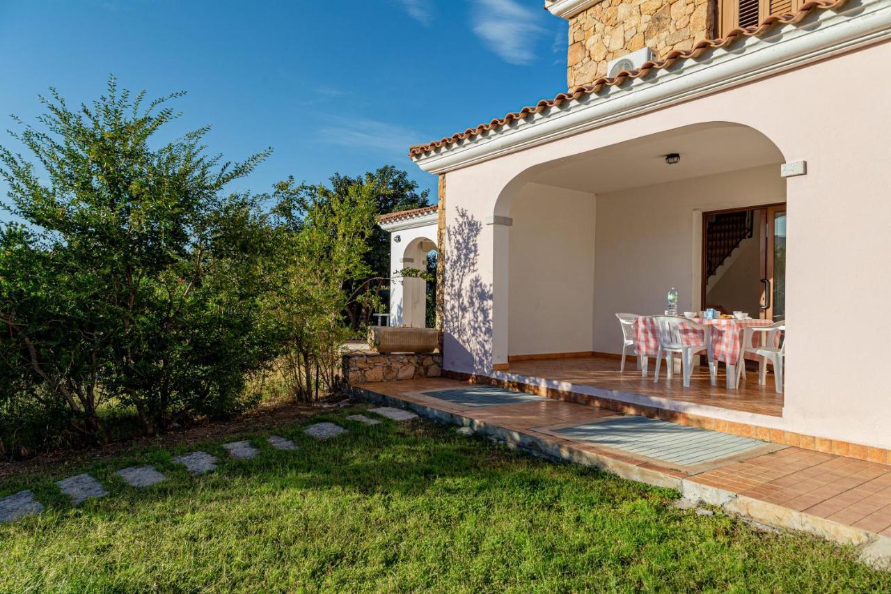 Appartamento Trilocale Vicino Al Centro Di San Teodoro San Teodoro  Exterior photo